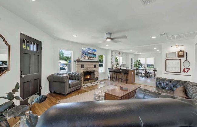 Historic Hideaway Stroll to Schlitterbahn - Foto 1