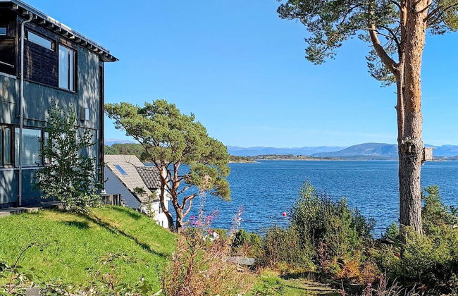 6 Person Holiday Home in Mosterhamn - Foto 1