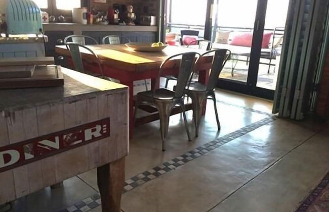 The Warehouse - Foto 16