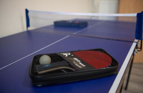 Cosy townhouse, new build, 5 bedrooms, Sleeps 8, Free Parking - Foto 32