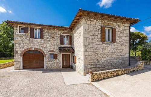 Charming Villa with Pool - Foto 7