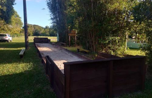 Casa na lagoa do Palmital com acesso à lagoa na propriedade e localizada apenas a 13 km da praia de Atlântida Sul e do Centro de Osório Lugar com Natureza-Wi-Fi 1 cama de casal e um beliche 2 solteiros - Foto 22