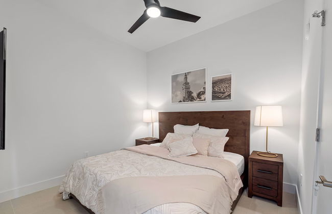 Ultimate Elegance Studio with Panoramic City Views - Foto 13