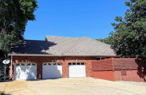 Luxury Family 5BR Lakefront private boat launch - Foto 32