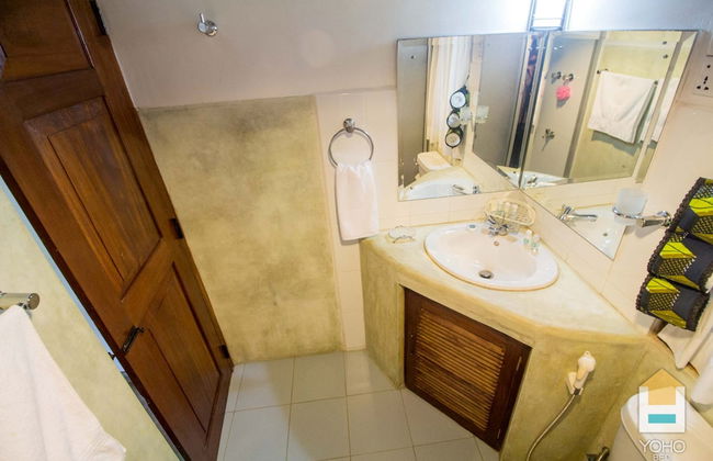 Serenity Lake Front Villa - Foto 54