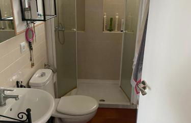 Habitación luminosa en piso compartido - Foto 17