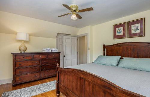 Harrisonburg Hidden Gem Across from JMU & Hotspots - Foto 38