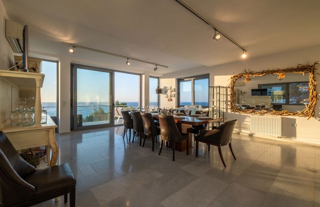 Icarus Luxury Beachfront Villa - Foto 34