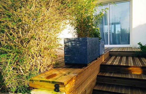 Superbe T3 terrasse et jardin centre bourg - Photo 21