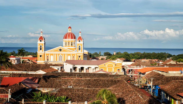 Tour por Granada - Foto 4, Vista aérea de Granada con la Catedral de fondo