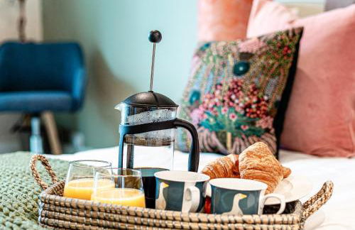 Stylish-Stays The Sanctuary, Stow-on-the-Wold -Luxurious Stylish, Grade II Listed Church conversion Workspace, centrally located - Foto 12