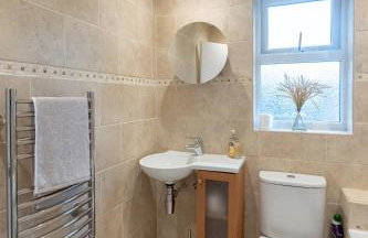 A lovely modern comfortable one bedroom house - Pass the Keys - Foto 23