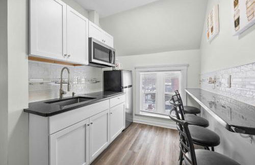 Mexicantown Detroit 2BR | Sleeps 7 + WiFi - Foto 7