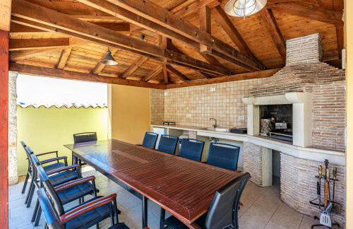 Villa Andrea for 17 people with private 40 m2 pool & pet friendly near Poreč - Photo 5