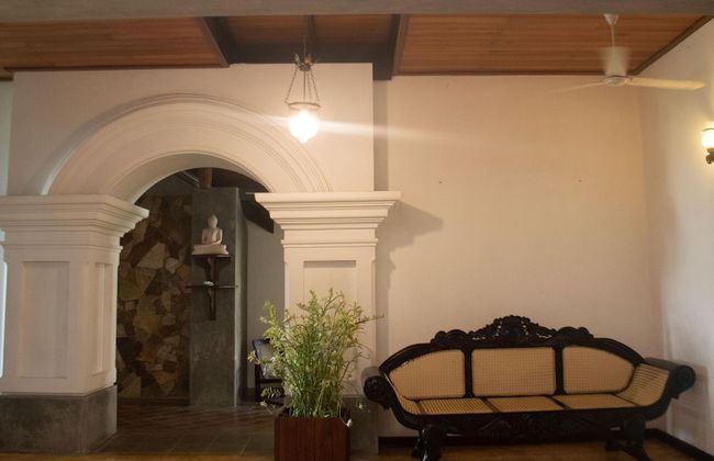 Galle Large Serviced Villa Near Beaches & Fort - Photo 35