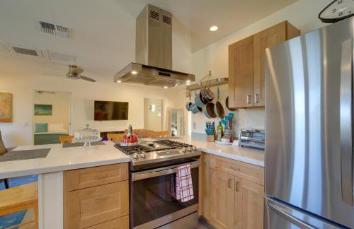 Old Town Cottonwood Cottage with Yard, Pets Welcome - Foto 11