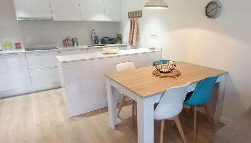 Rooftop pool near the beach and Barcelona - Photo 5