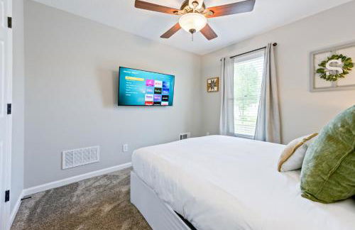 Fully Fenced & Stylish 3BR Near LakePoint Sports - Foto 23