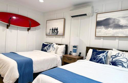 New Luxe 2BR, 2-Min to sand, with fire pit, AC and garage parking - Foto 31