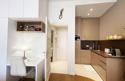 Ezevacances Studio Capuccino vue mer 5 mn plage 7 mn gare Wifi - Foto 15