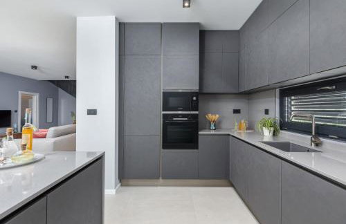 Amazing private villa with outdoor swimming pool in Vodnjan - Photo 11