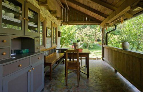 Cottage on Hill - Photo 21