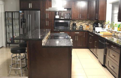 House on Acreage with Farm Animals in Bothell, Close to Seattle Bellevue Kirkland - Foto 5