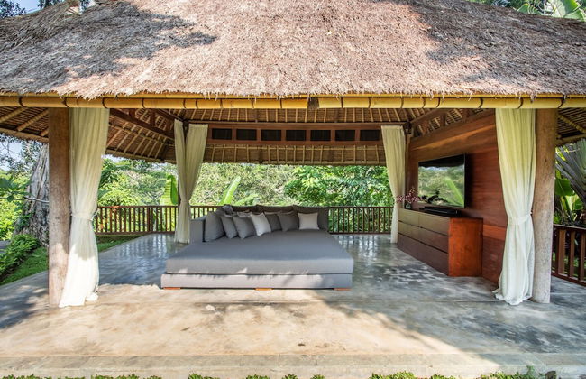 Luxury Jungle Villa, 3 BR, Ubud With Staff - Foto 46