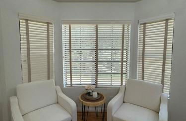 Woodsy Chic Family-Friendly Spacious Getaway - Foto 13