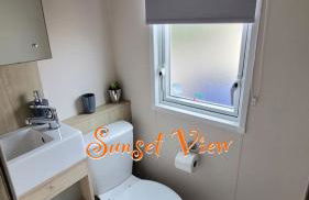 Tattershall Lakes Sunset View Caravan Lakeside, Hot Tub, Garden, Private Fishing Peg & WiFi - Foto 43