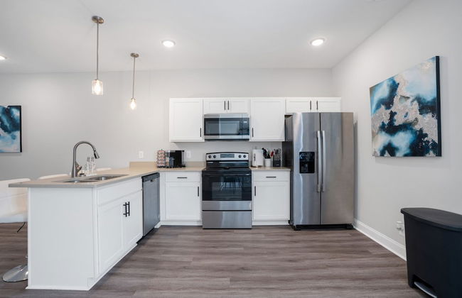 Waiting to Excell in Clarksville - Foto 24