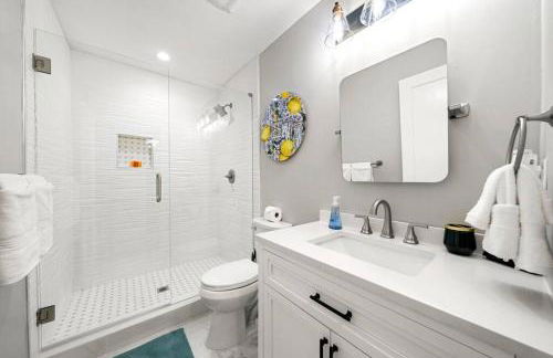 New Listing - Serene 3BR home in Historic Norcross - Foto 9