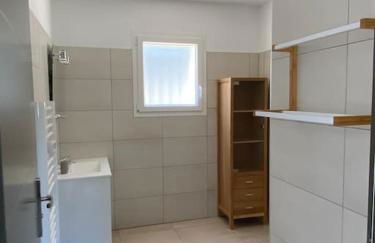 Villa 120m2 accès PMR piscine chauffée et jacuzzi - Foto 16