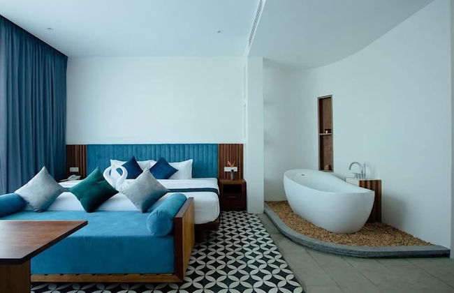 Tushita Villa Pool and Gardens - Photo 7