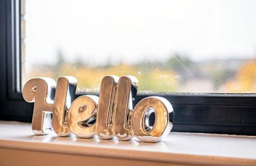 ArcView - SEC Hydro Two Bed Flat With Free parking and Great View - Foto 17