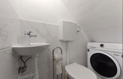 Apartment Z - Photo 13