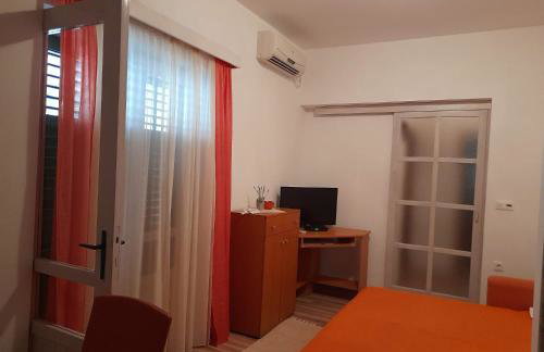 Apartmani Vodanović - Photo 32