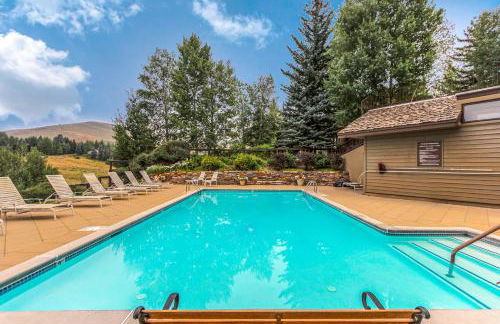 Modern Alpine Getaway - Photo 3