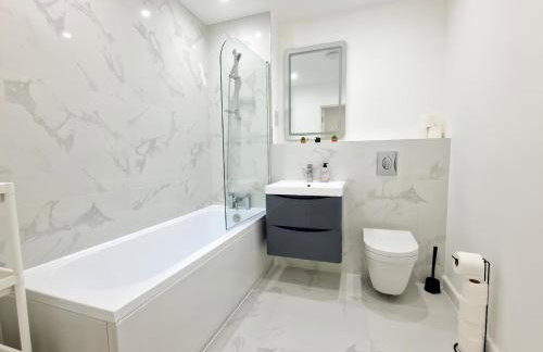 FlexiLux Stays - Luxury Brand New Apt L1B233 - Foto 8