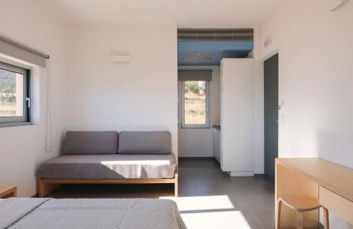 Pasithea Suites - Photo 8