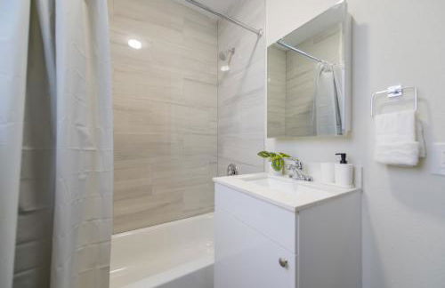 Prime Location Apartment at Calle Ocho - Foto 19