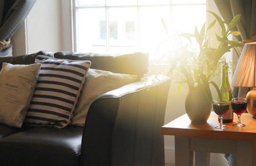 Tide House Seaside Holiday Cottage - Foto 18