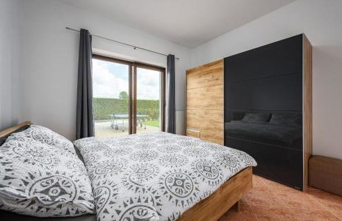 5 Bedroom Nice Home In Karojba - Foto 36