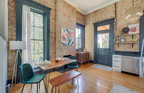 Chic and Historic Apartment about 6 Mi to Louisville! - Foto 7