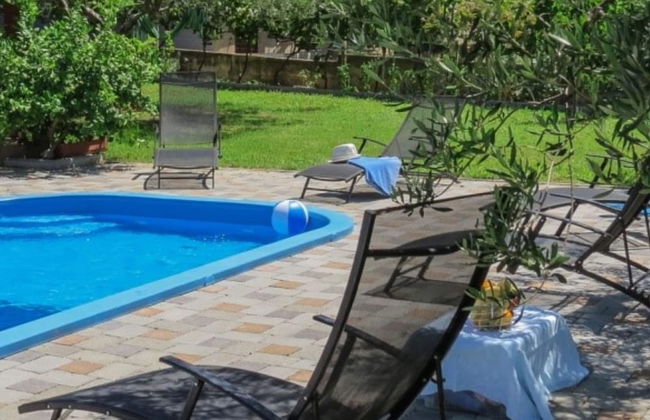Fabulous Holiday Home in Pakostane With Swimming Pool - Foto 9