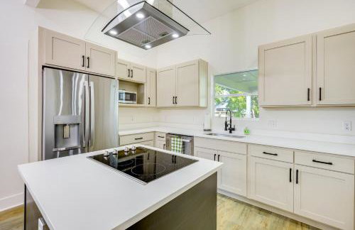 1 Mi to Dtwn San Antonio Sleek Bungalow with Yard! - Foto 7