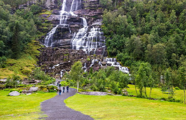 Guided Fjord & Glacier Tour - From BERGEN - Photo 10