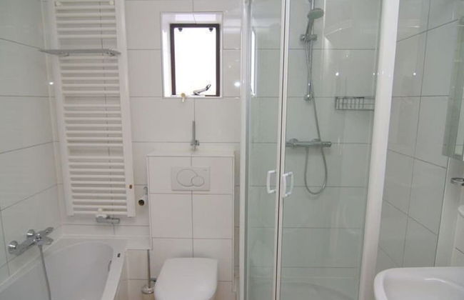 Detached Holiday Home With Dishwasher Located on Texel - Foto 49