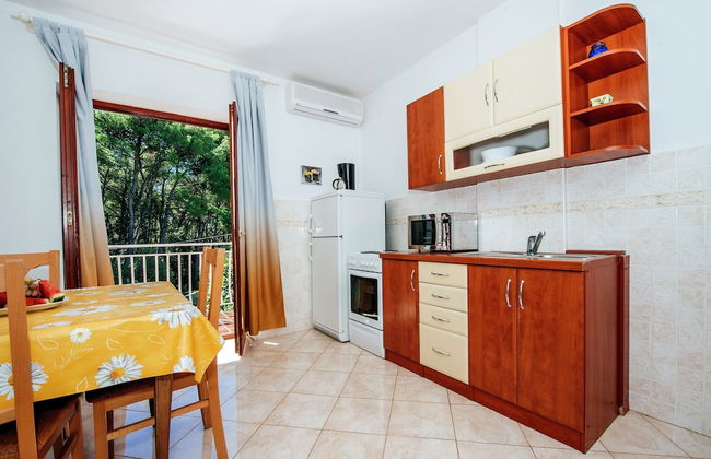 Spacious First Floor Accomodation With 2 Apartments, Near the Beach - Foto 22