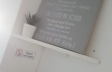 Les Muleaux - Wifi, TV, Piscine de résidence - Photo 20